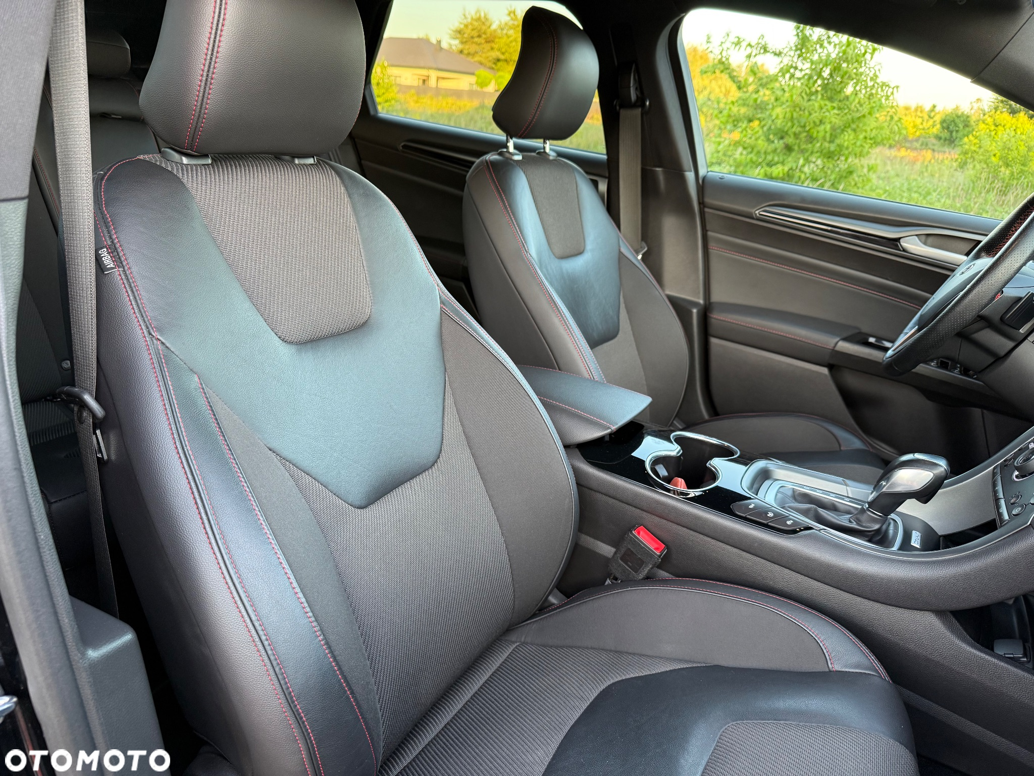 Ford Mondeo 2.0 TDCi ST-Line PowerShift - 17