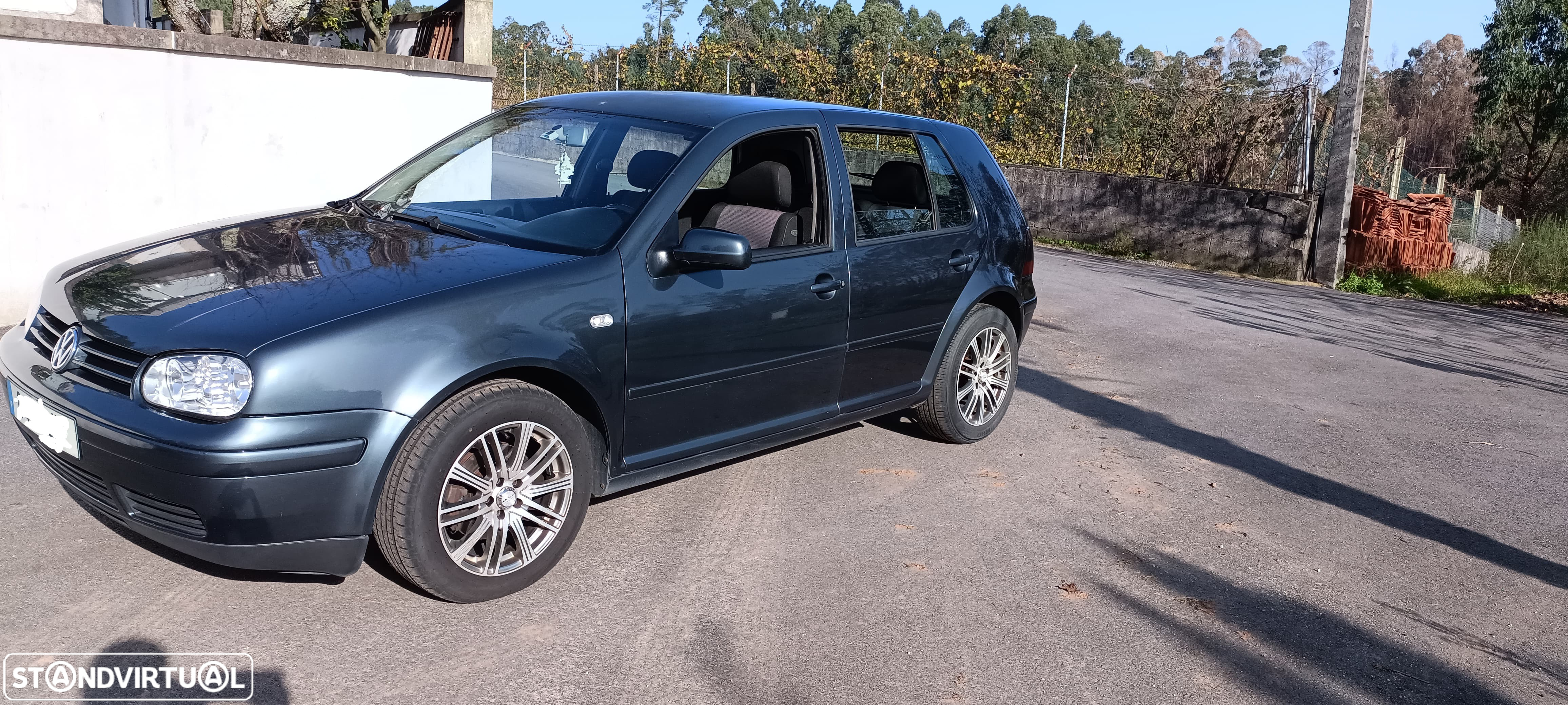 VW Golf 1.9 TDi Confortline AC - 2