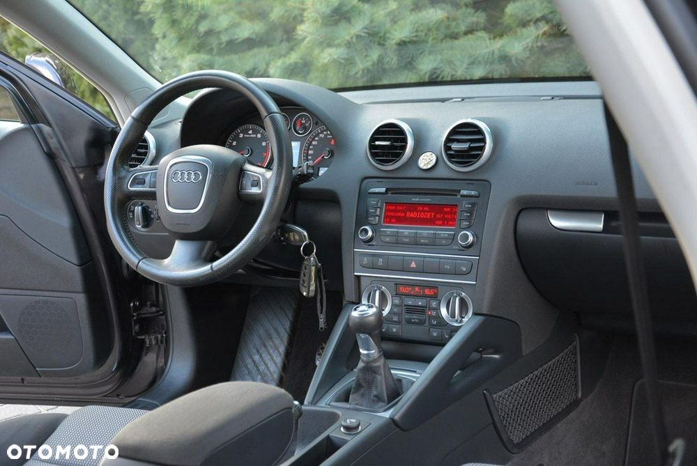 Audi A3 Sportback 1.4 TFSI Attraction - 18