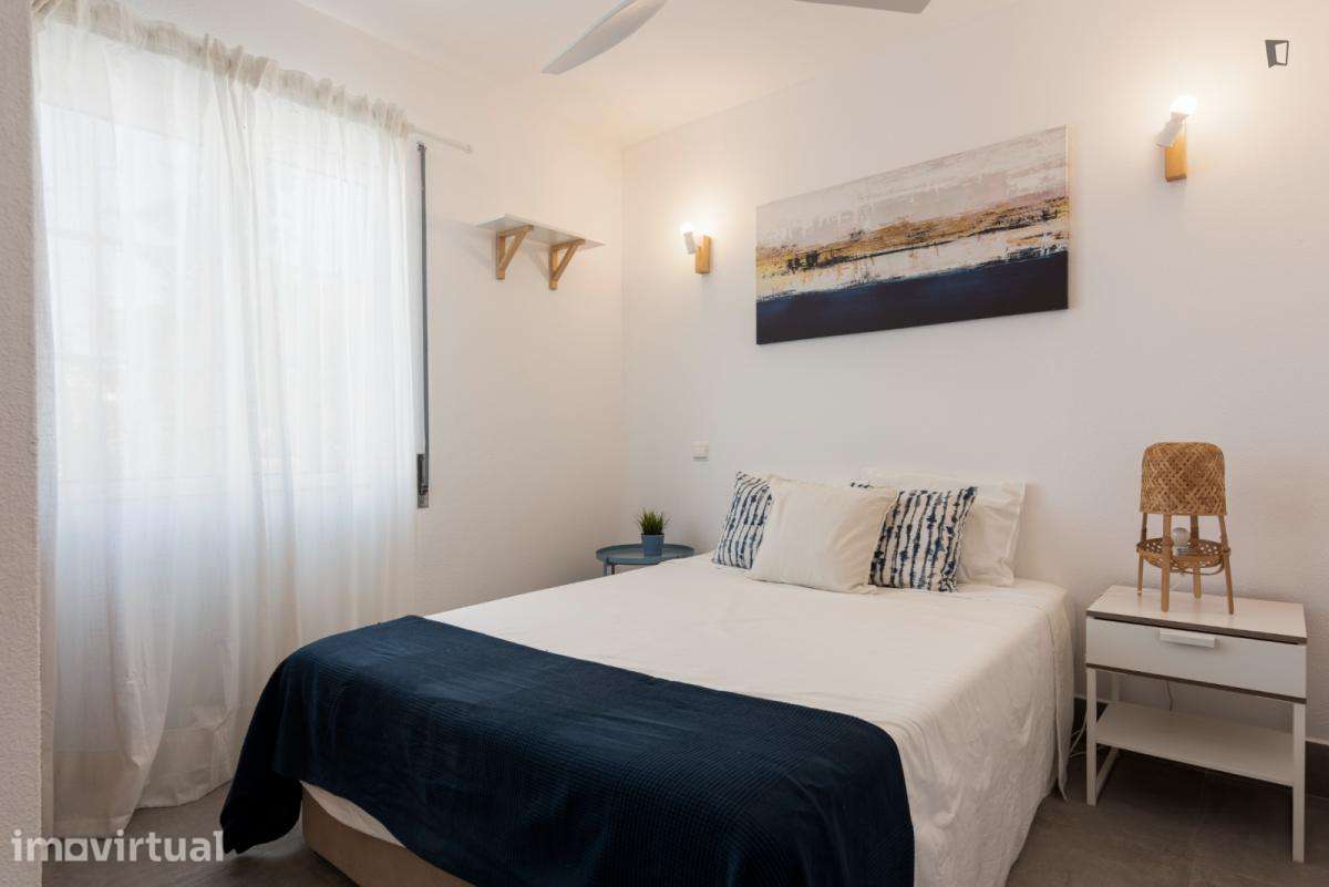 Apartamento com 2 quartos - localizado em Quarteira - Grande imagem: 5/25