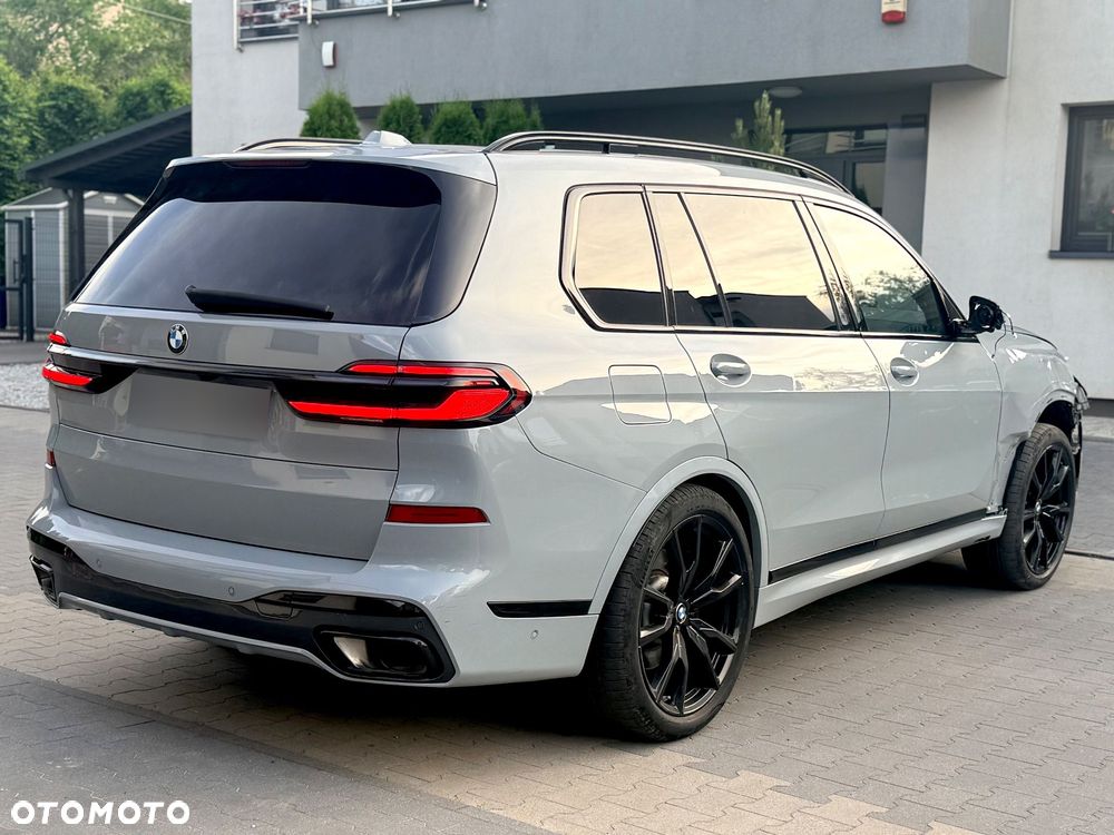 BMW X7 xDrive40d mHEV sport - 9