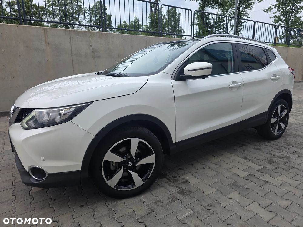 Nissan Qashqai 1.6 dCi Xtronic TEKNA+ - 5