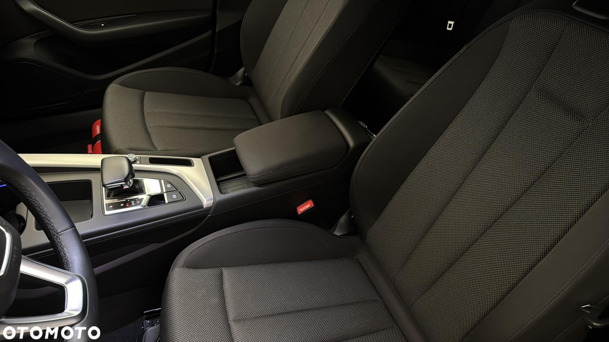 Audi A4 ver-35-tfsi-mhev-s-tronic - 11
