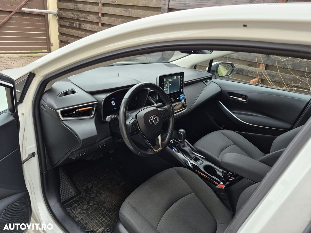 Toyota Corolla Sedan 1.8 HSD Dynamic - 2