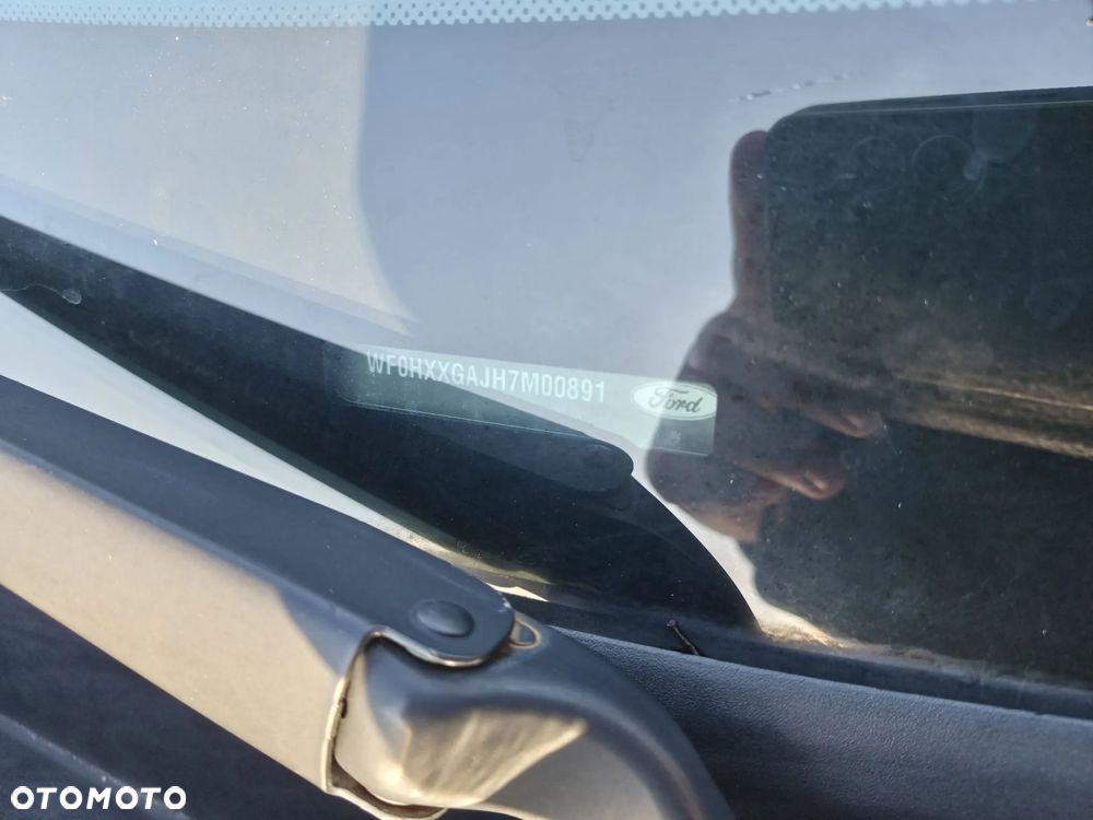 Ford Fiesta 1.4 Trend - 14