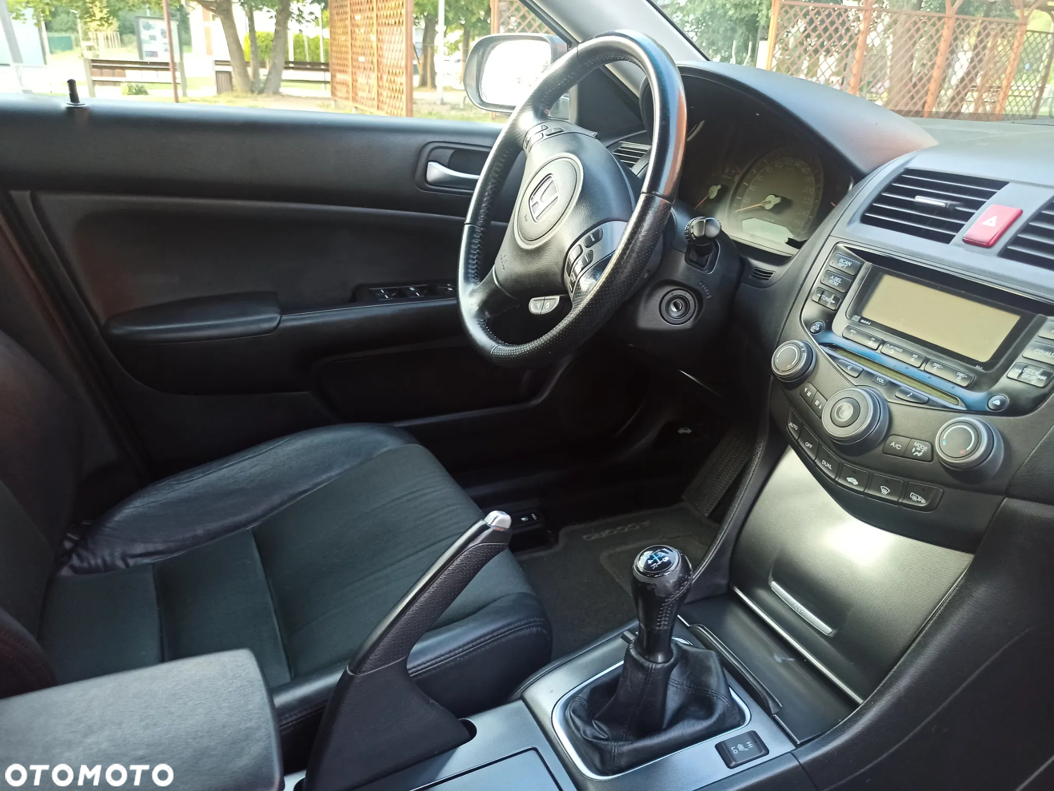 Honda Accord 2.0 Comfort - 8
