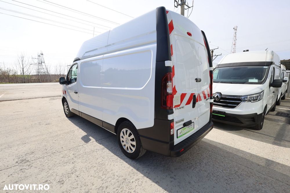 Renault Trafic L2H2 - 4