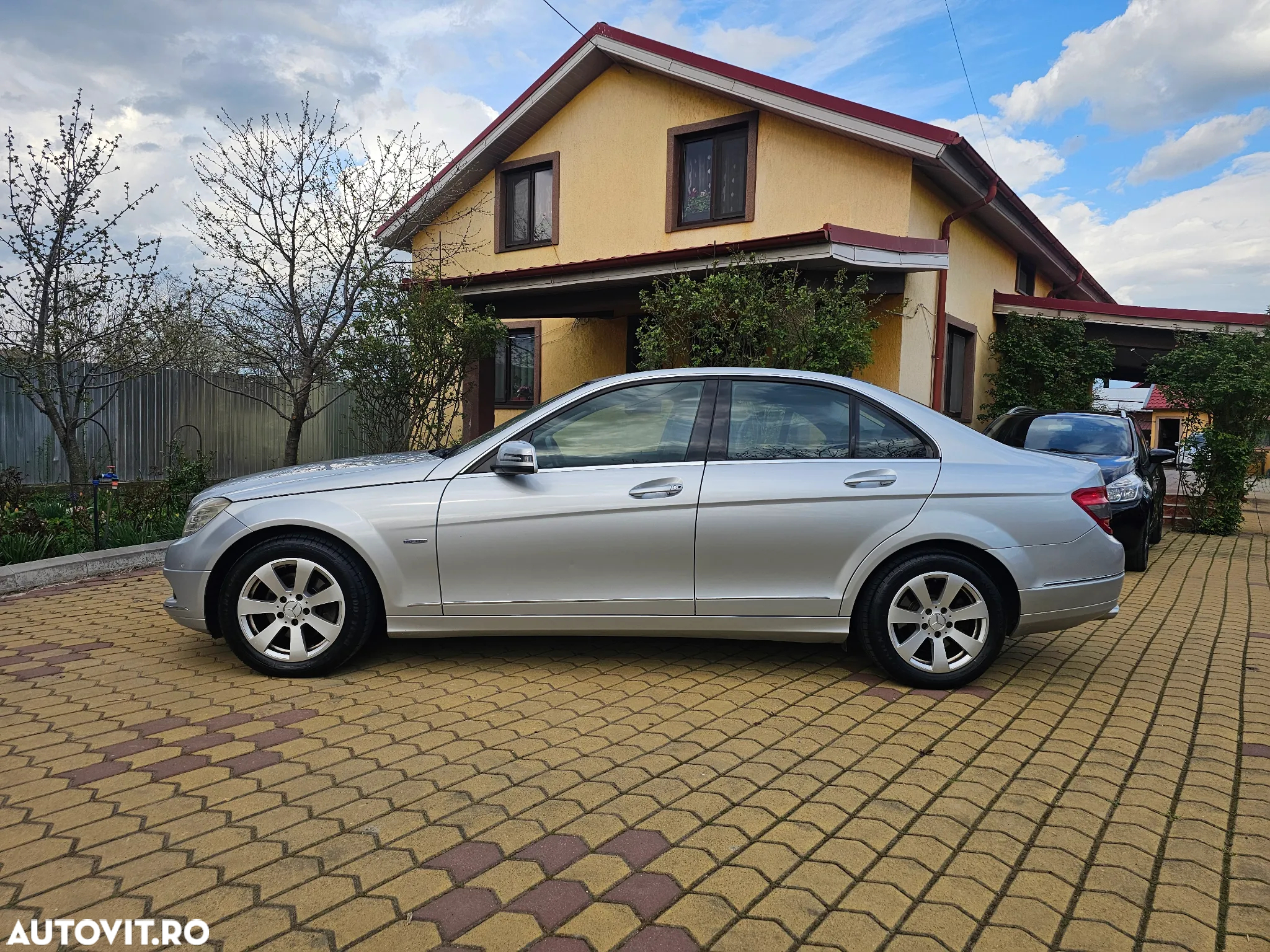 Mercedes-Benz C 250 CDI BlueEFFICIENCY T-modell EU5 - 11