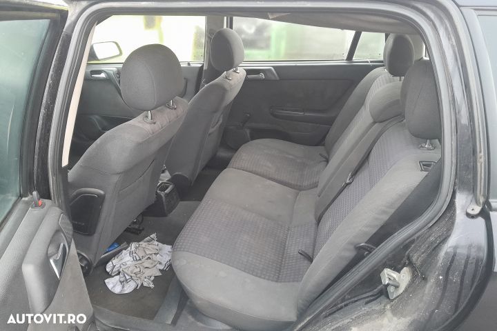 Dezmembrez Opel Astra G [1998 - 2009] wagon 5-usi 1.7 DTi MT (75 hp) - 6