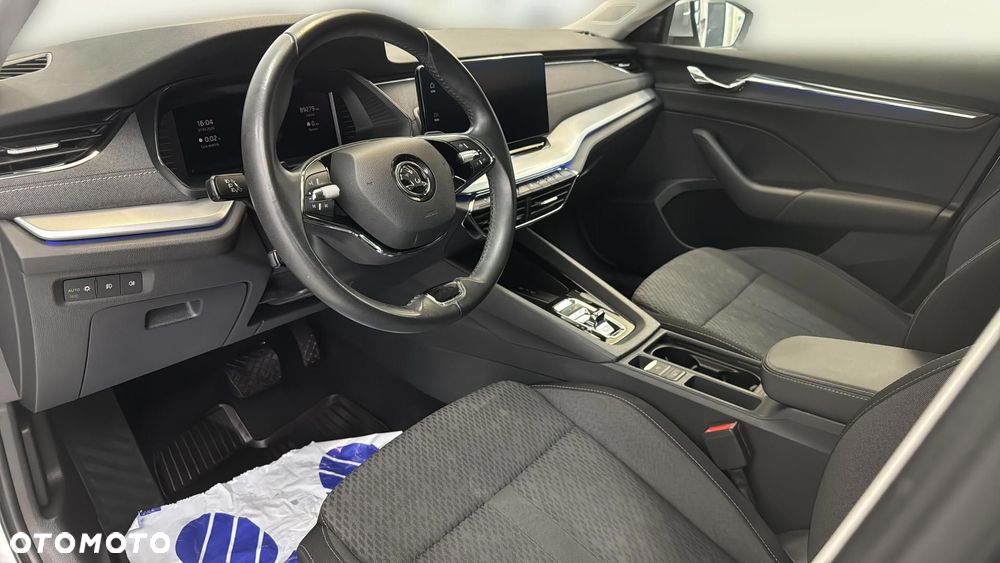 Skoda Octavia 2.0 TDI Style DSG - 10
