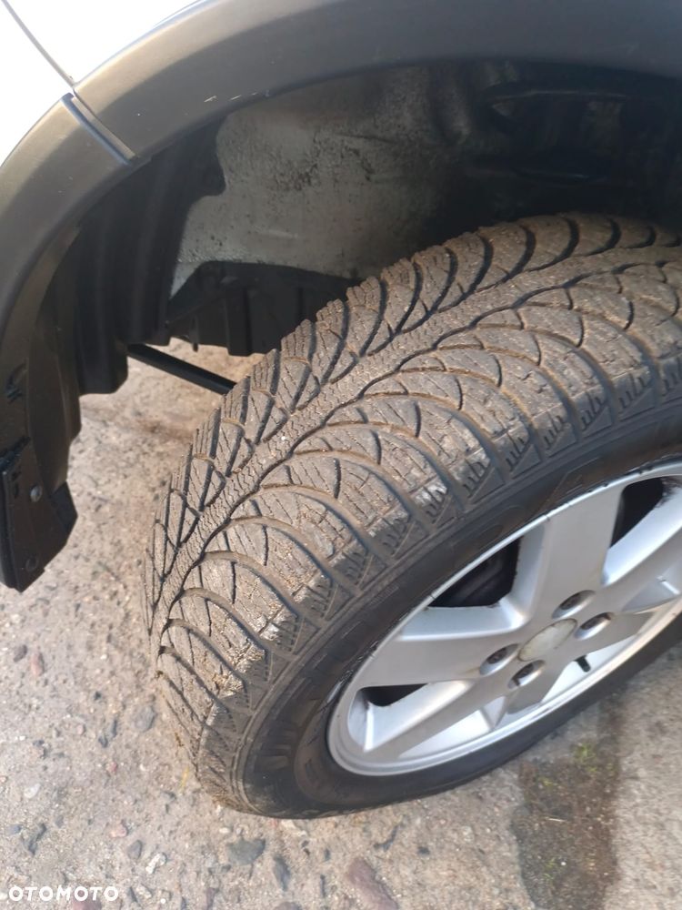 Suzuki Ignis 1.5 Four Grip Comfort 4 Seasons - 20