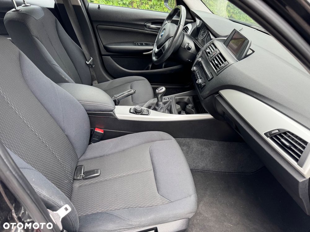 BMW Seria 1 118i M Sport - 15