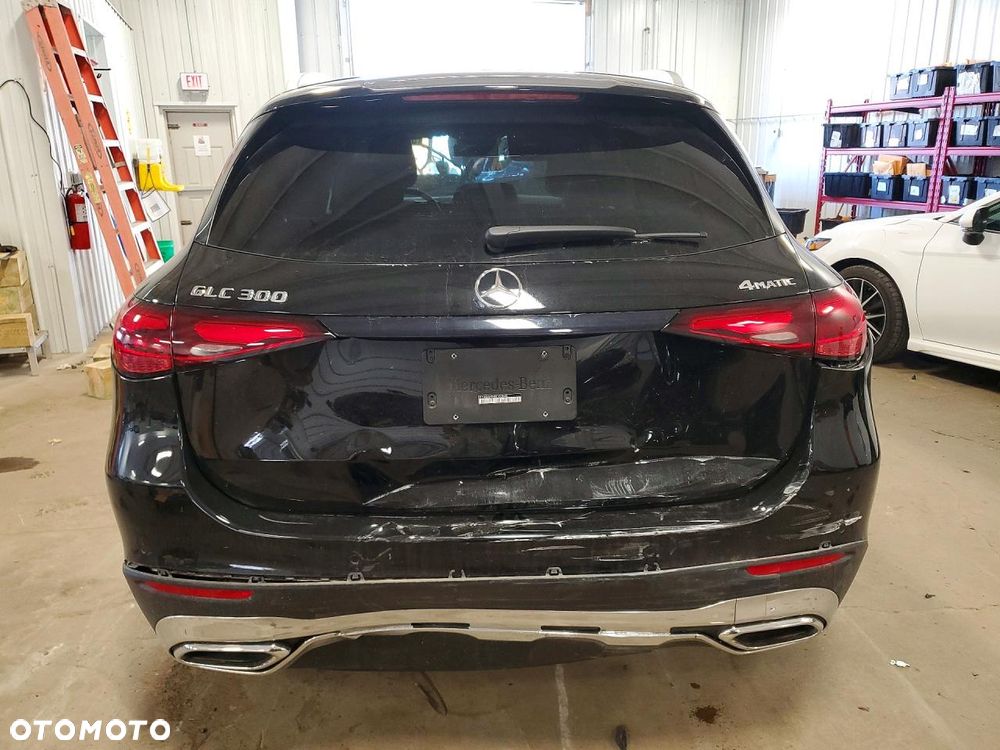 Mercedes-Benz GLC 300 mHEV 4-Matic AMG Line - 6