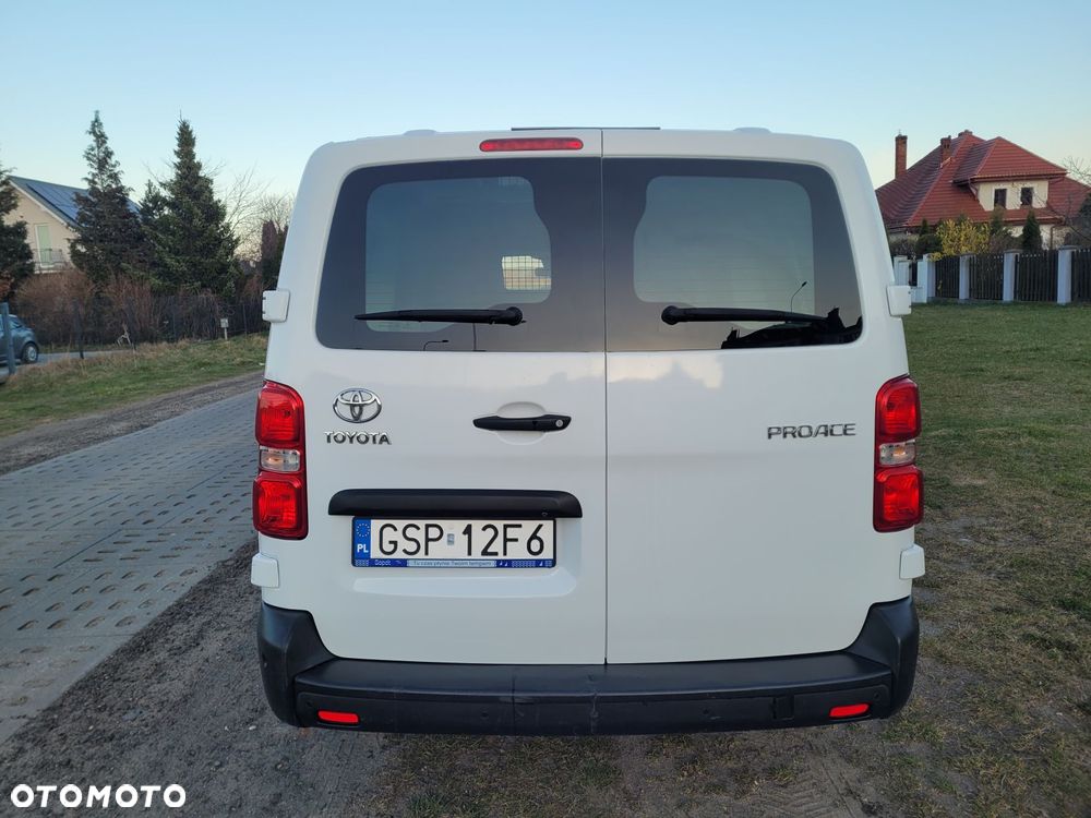 Toyota Proace LONG kamera 122KM NaviGoogle 3-osobowy - 12