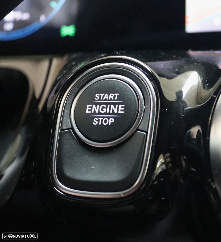 Mercedes-Benz B 250 e AMG Line - 18