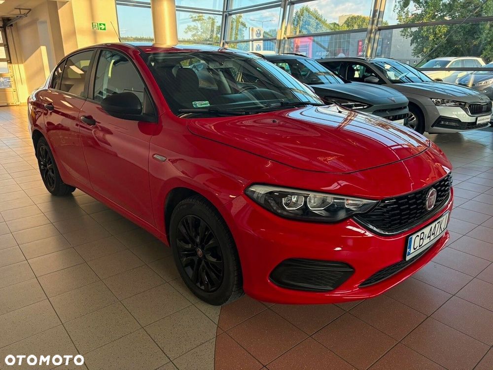 Fiat Tipo 1.4 16v Lounge EU6d - 2