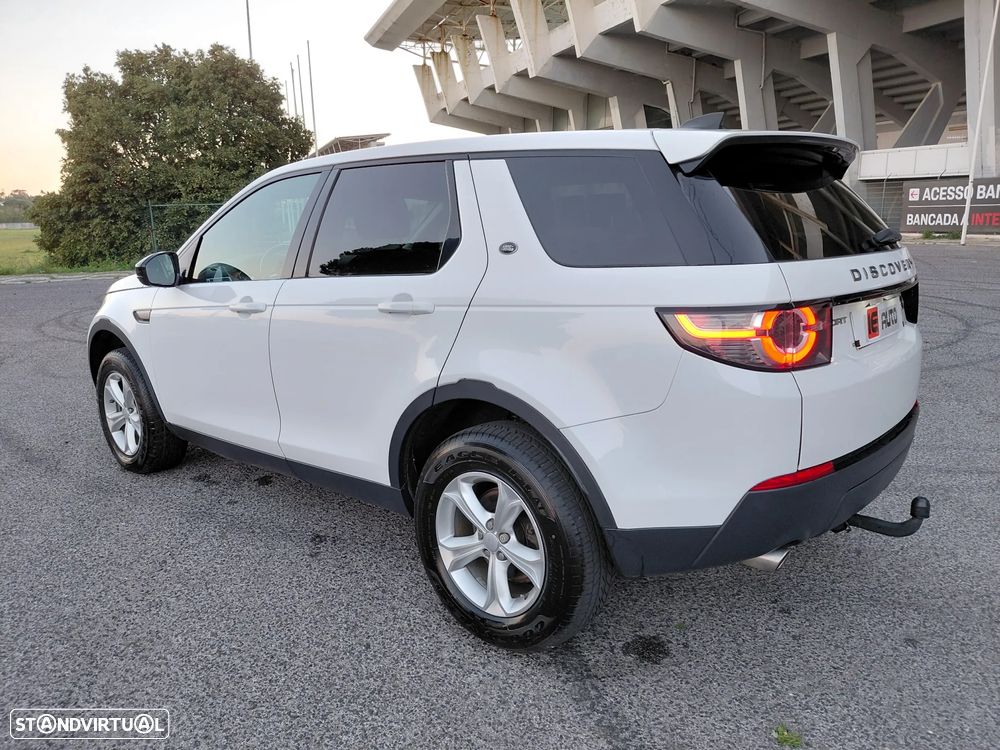 Land Rover Discovery Sport 2.0 TD4 HSE - 4