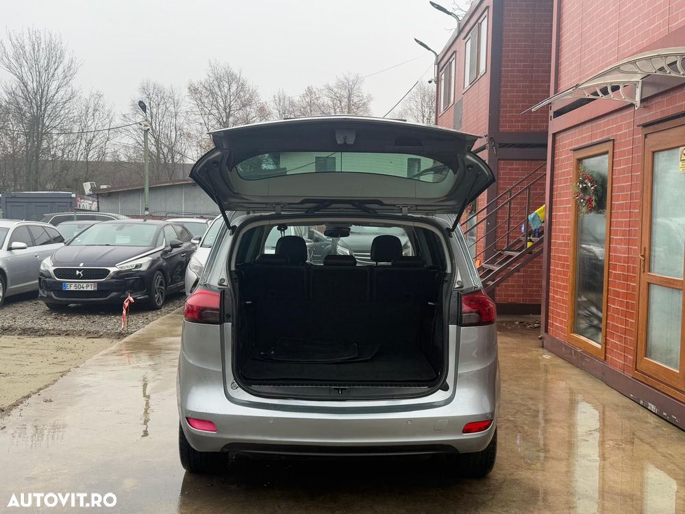 Opel Zafira 1.6 CNG Turbo Cosmo - 28