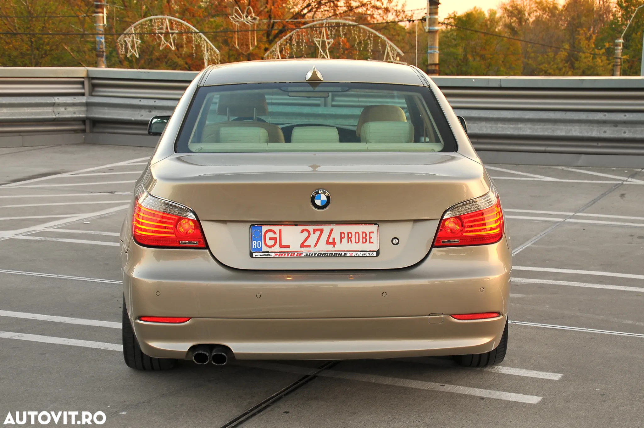 BMW Seria 5 523i Aut. - 9