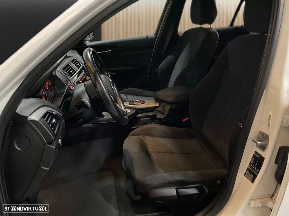 BMW 116 d Pack M Shadow Auto - 7