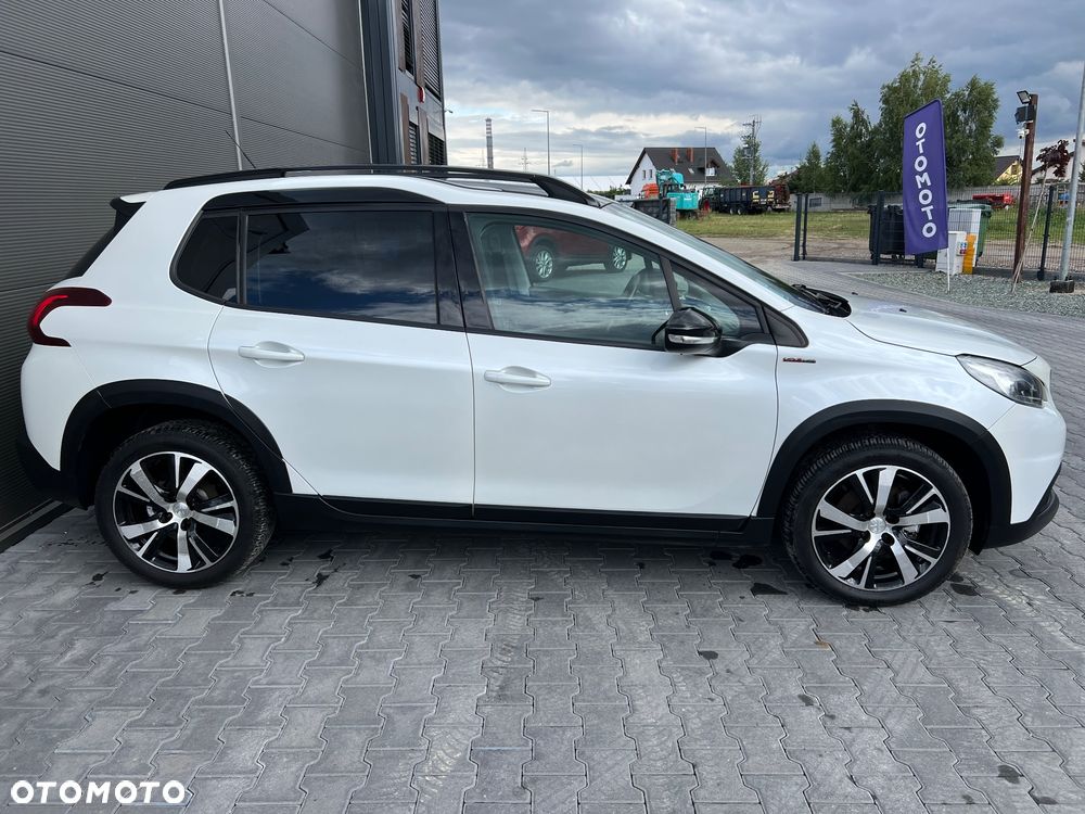 Peugeot 2008 PureTech 110 Stop&Start EAT6 GT-Line Edition - 11