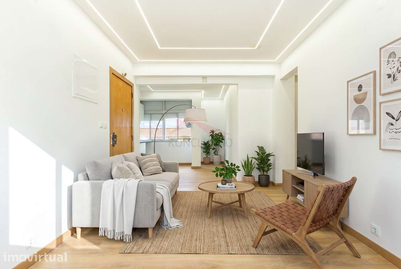 Apartamento T3 remodelado em Alverca, localização privilegiada - Grande imagem: 5/17