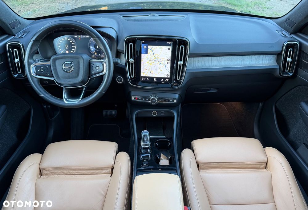Volvo XC 40 D4 AWD Inscription - 30