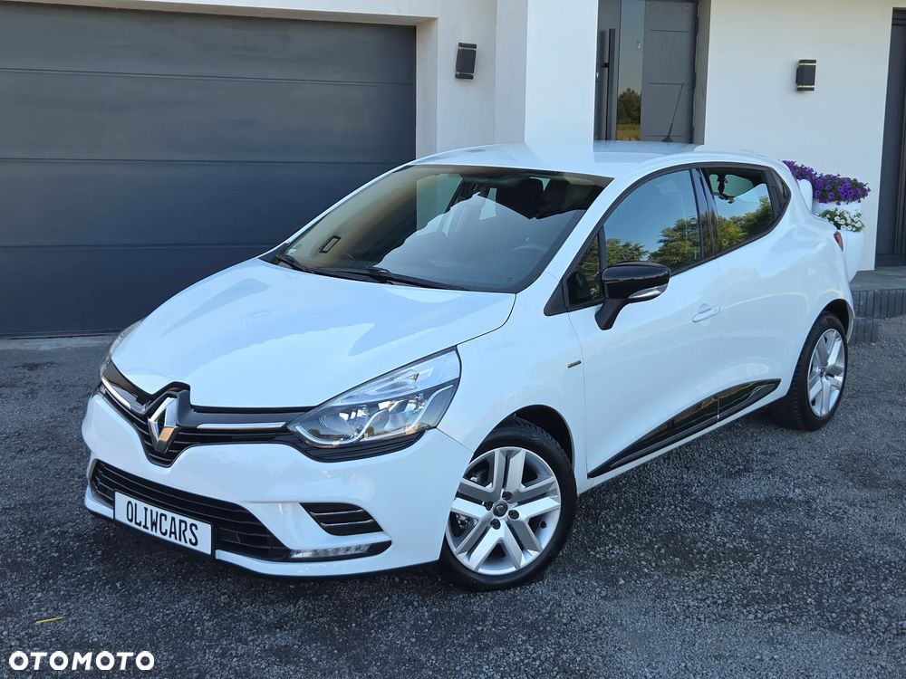 Renault Clio 1.2 16V 75 LIMITED - 1