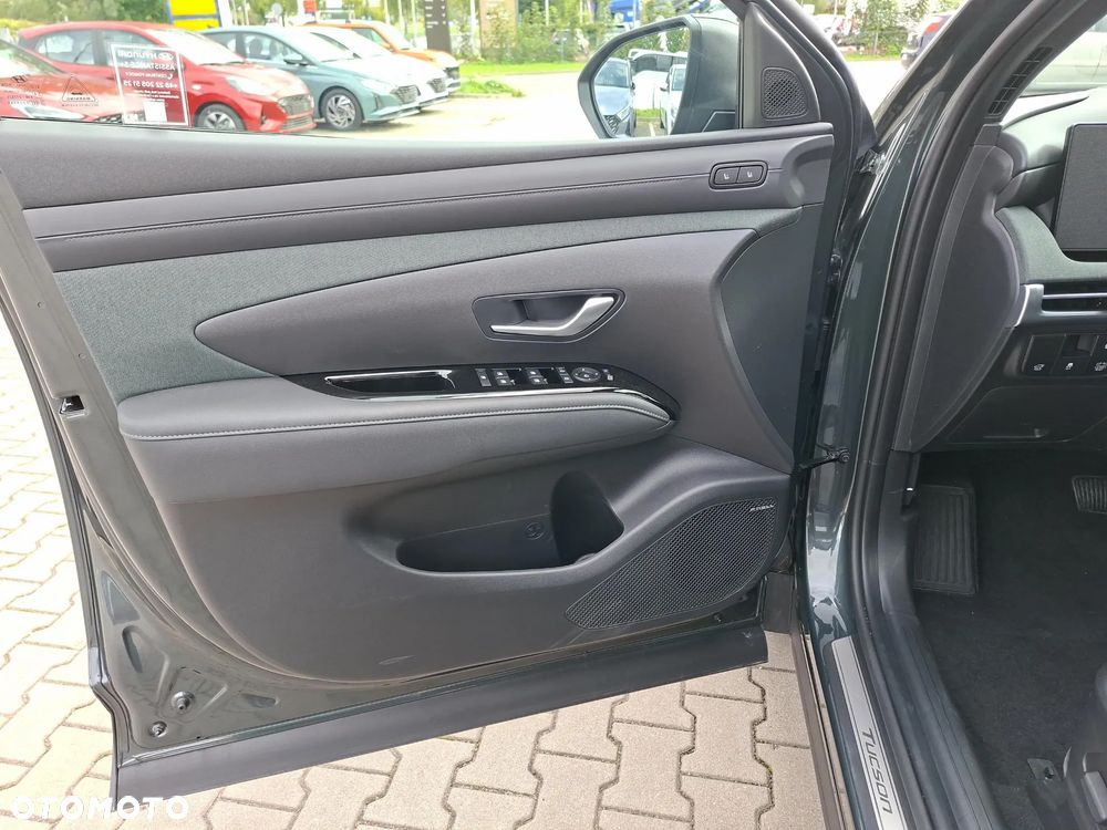 Hyundai Tucson 1.6 T-GDi 48V Platinum 4WD DCT - 10
