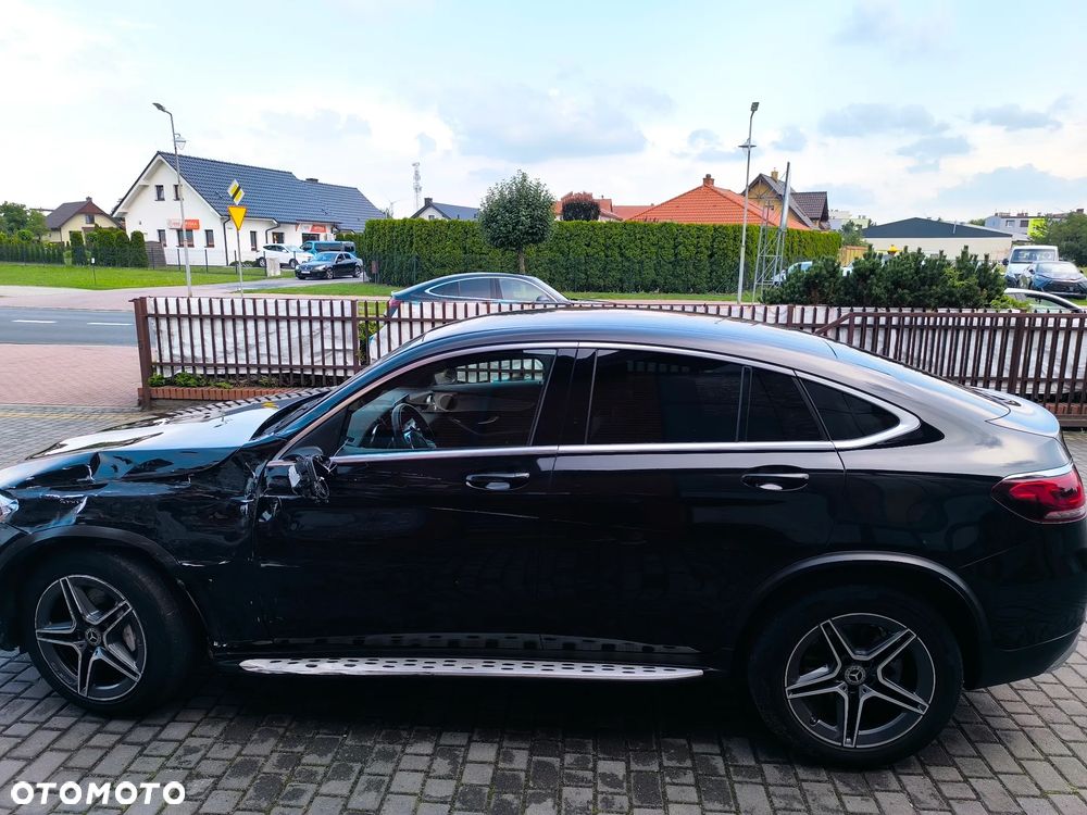Mercedes-Benz GLC 220 d 4Matic 9G-TRONIC AMG Line - 9