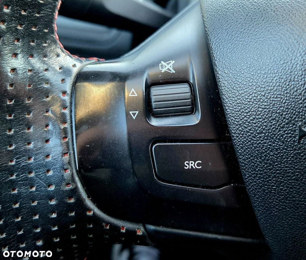 Peugeot 2008 - 29
