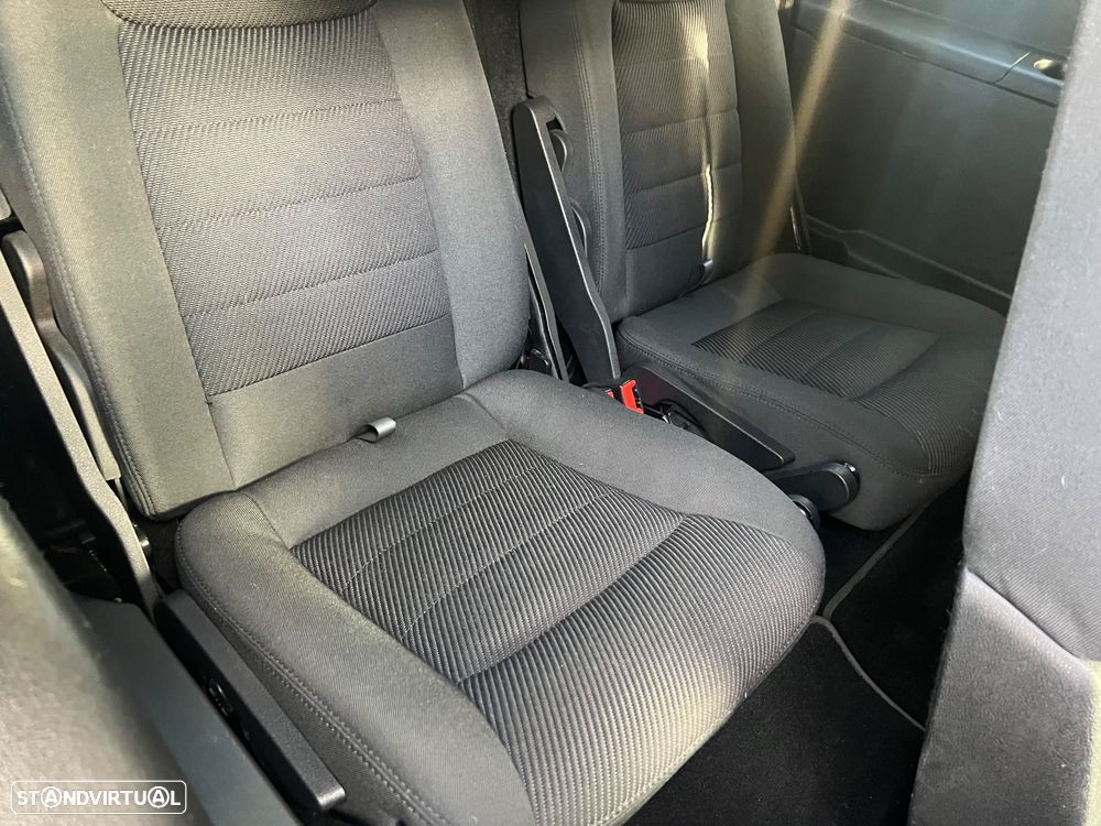 Ford S-Max 2.0 TDCi Titanium 7L - 8