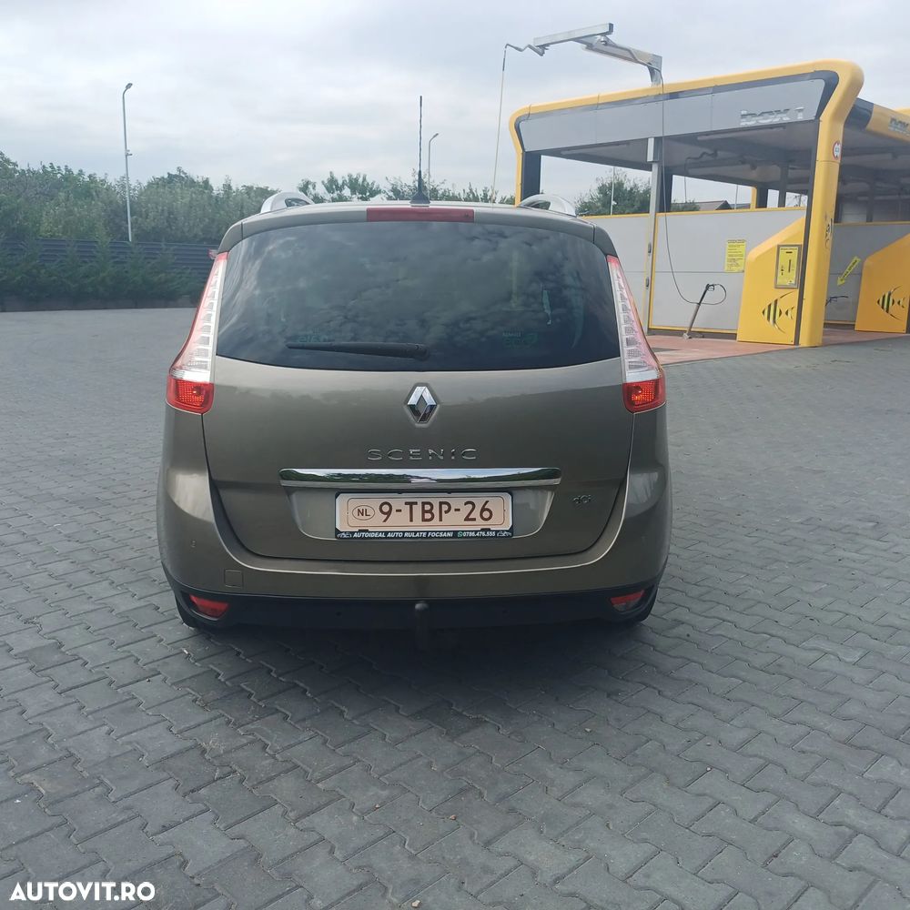 Renault Scenic ENERGY dCi 130 BOSE EDITION - 22