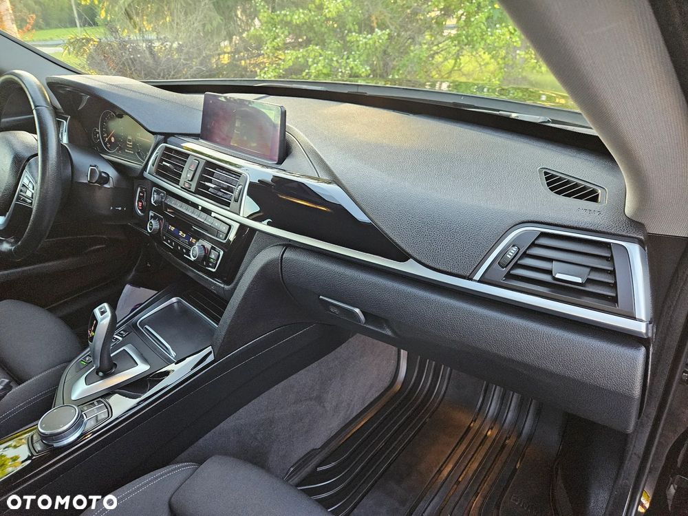 BMW 3GT 320i GPF xDrive Advantage sport - 25