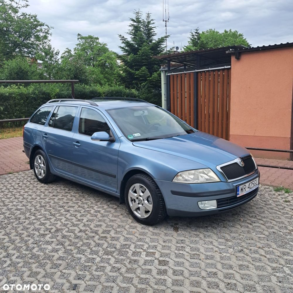 Skoda Octavia 2.0 TDI Ambiente - 2