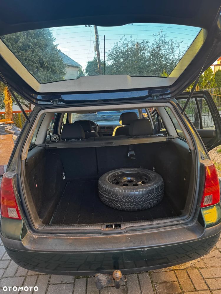 Volkswagen Golf - 3