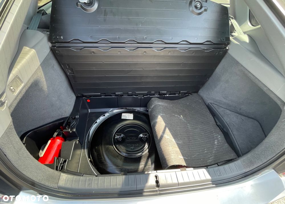 Toyota Prius 1.5 VVT-i Sol (nav) - 12