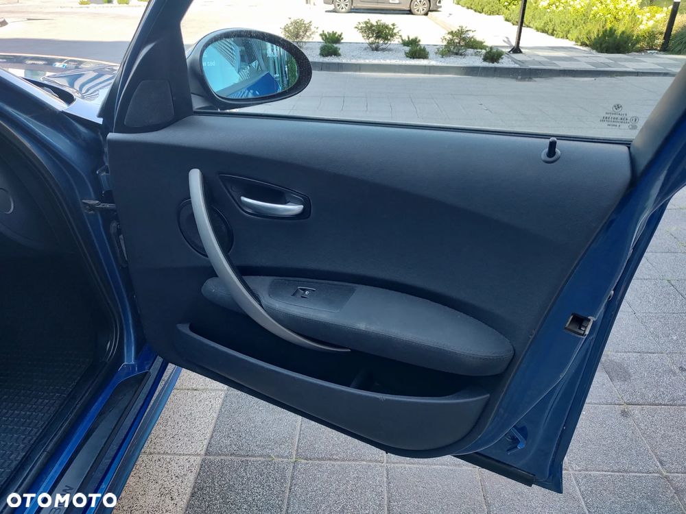 BMW Seria 1 - 8