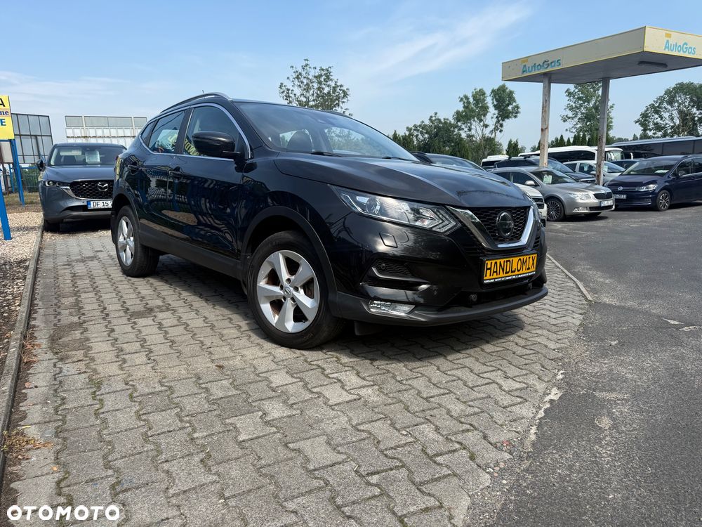 Nissan Qashqai - 1