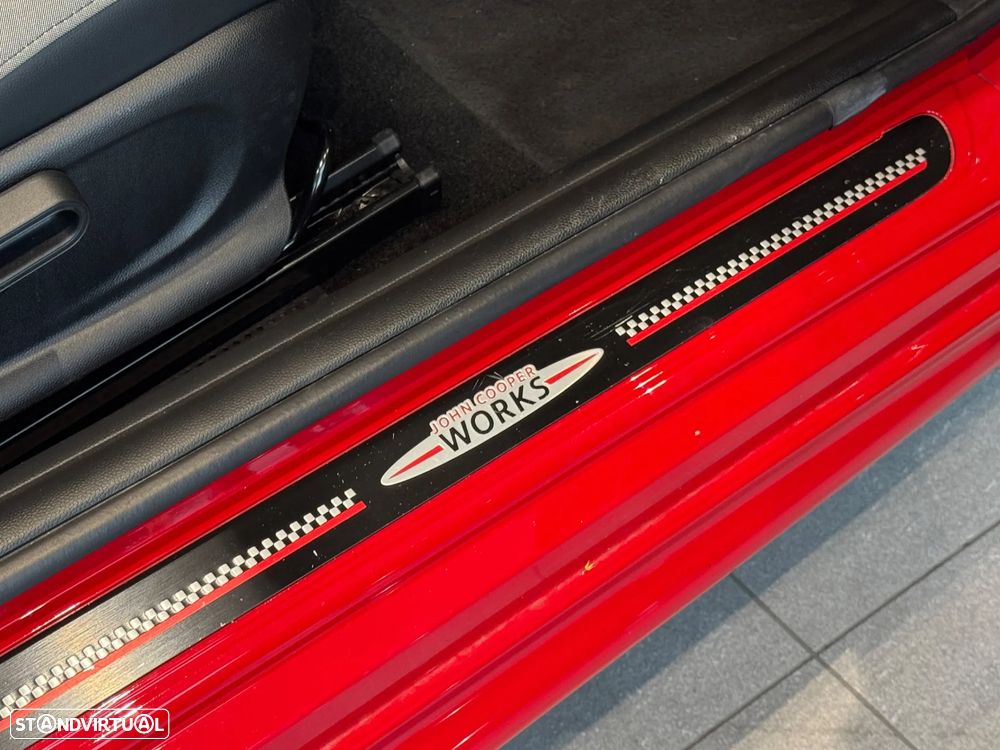 MINI Cabrio Cooper Auto - 17