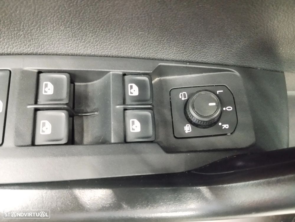 VW Taigo 1.0 TSI - 16