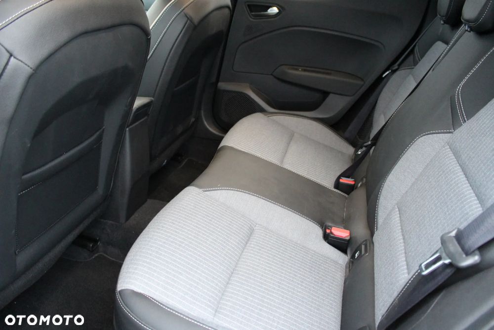 Renault Clio 1.6 E-TECH Intens - 10