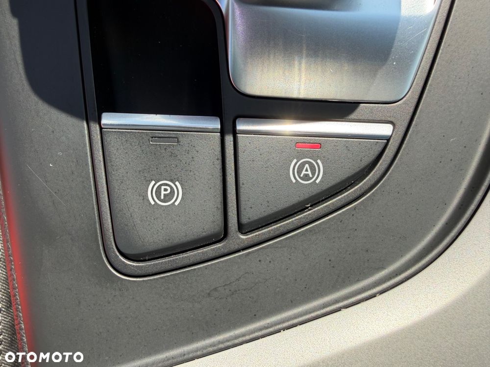 Audi A4 Avant 40 TFSI mHEV Quattro S tronic - 29