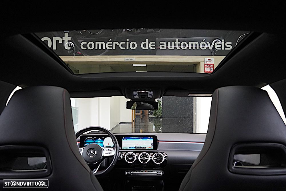 Mercedes-Benz A 250 e AMG Line - 35