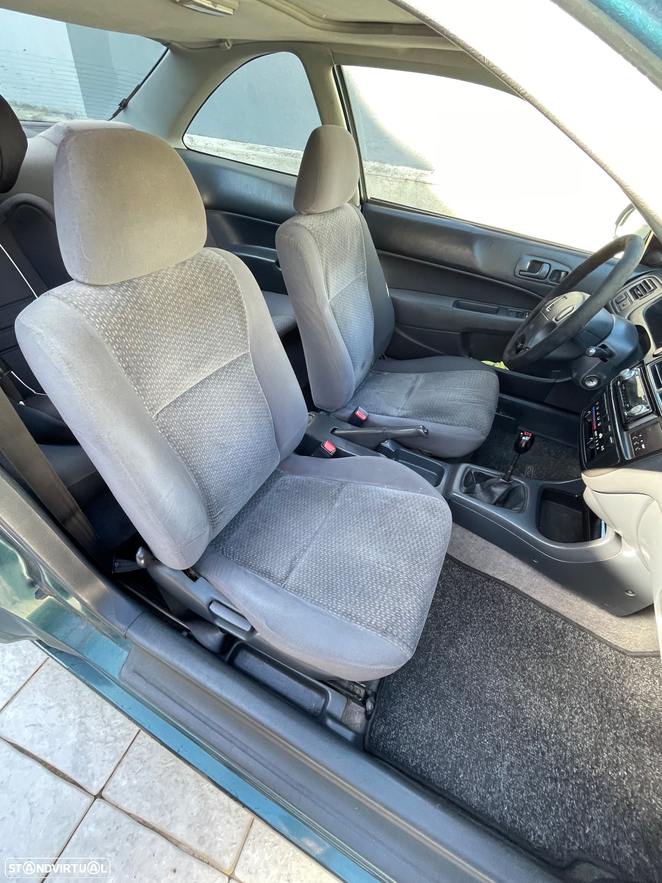 Honda Civic 1.6 SR - 12
