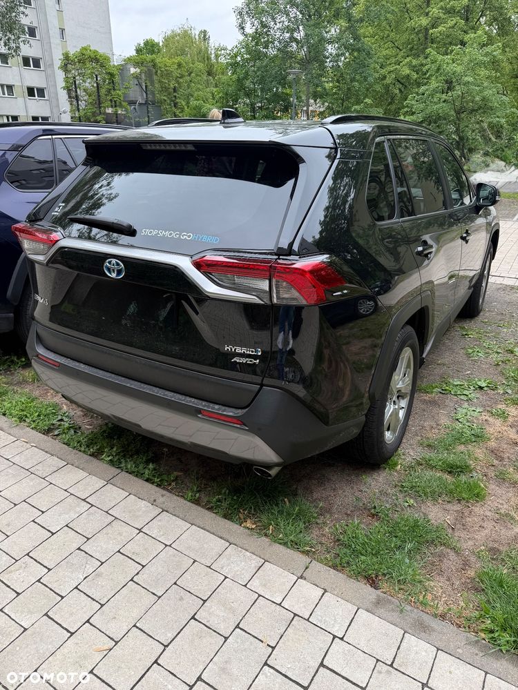 Toyota RAV4 - 4