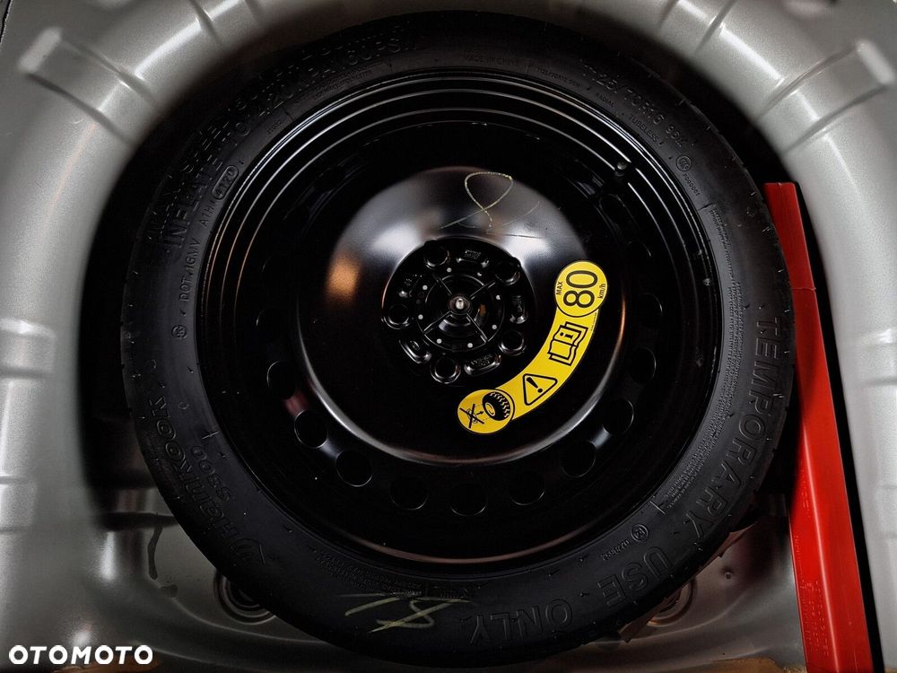 Ford Focus 1.5 EcoBlue SCR Connected - 41