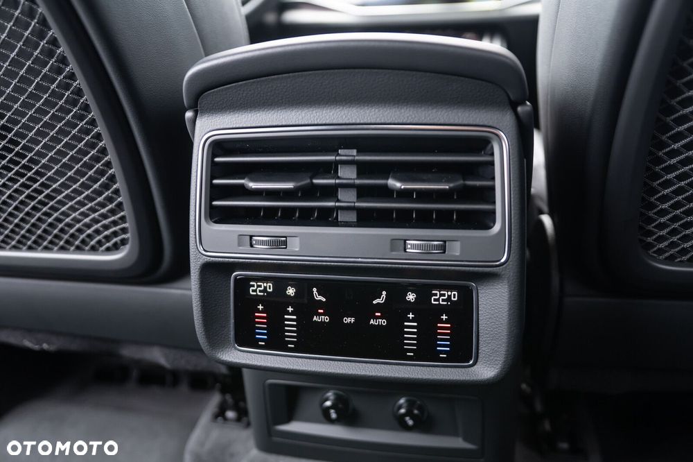Audi Q7 - 21