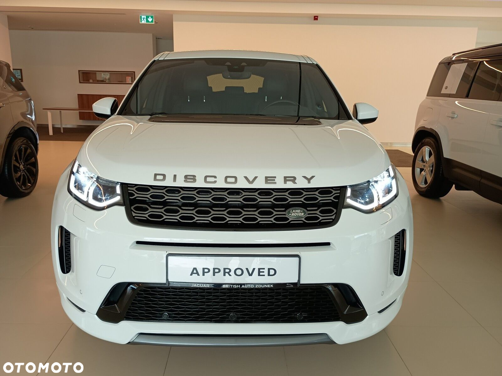 Land Rover Discovery Sport - 2