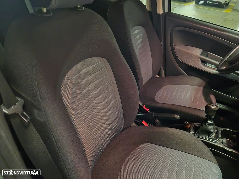 Fiat Grande Punto 1.2 Active - 32